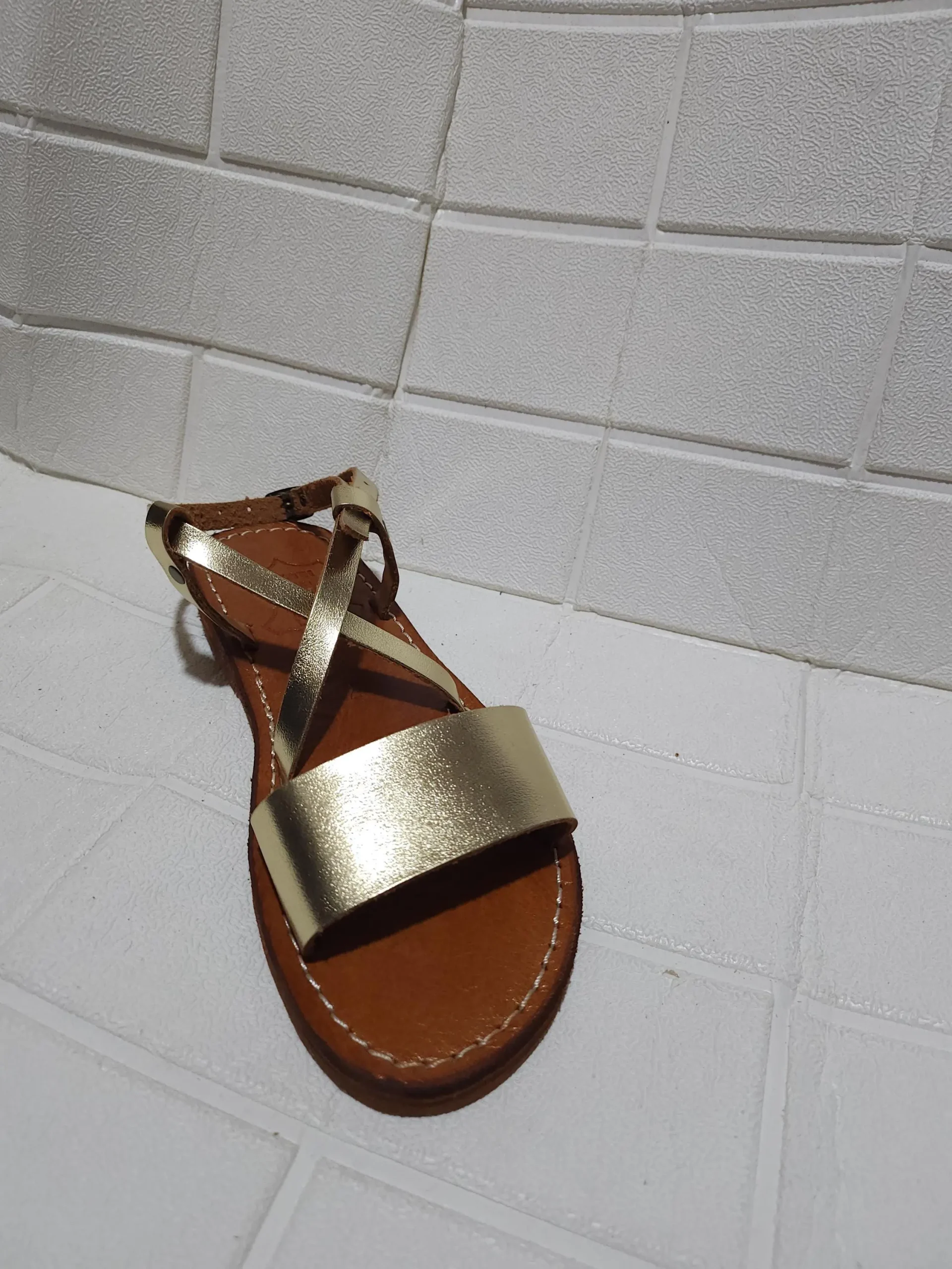 Women’s Gold Crisscross Moroccan Leather Sandals